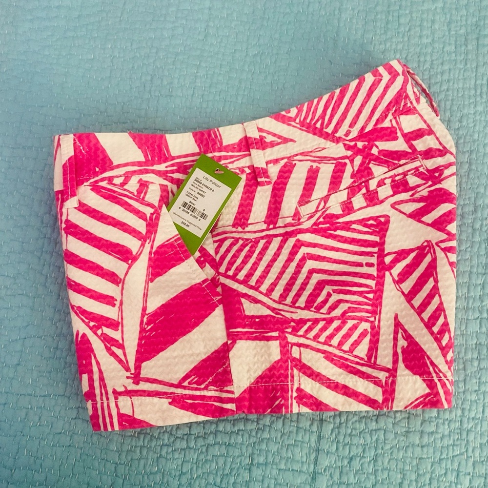 Lilly Pulitzer Walsh Short  New with tag. Size 8